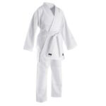 Judoanzug mit Gürtel